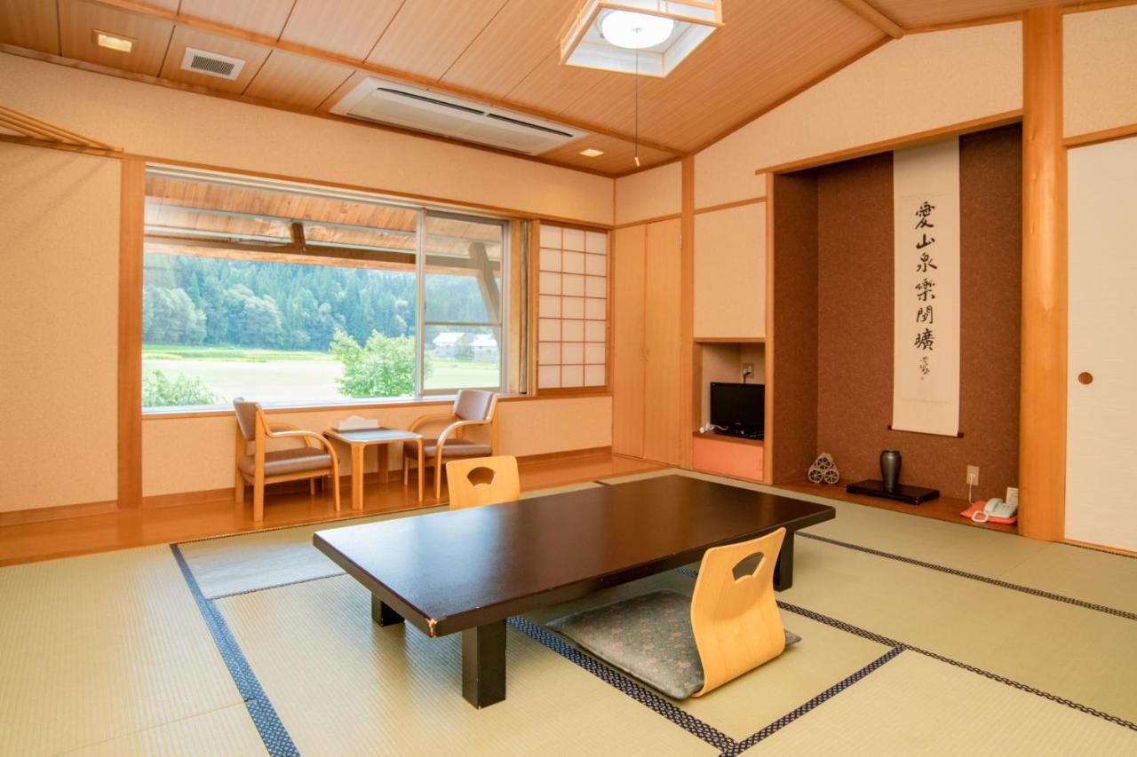 Yurari Tadami Exterior photo