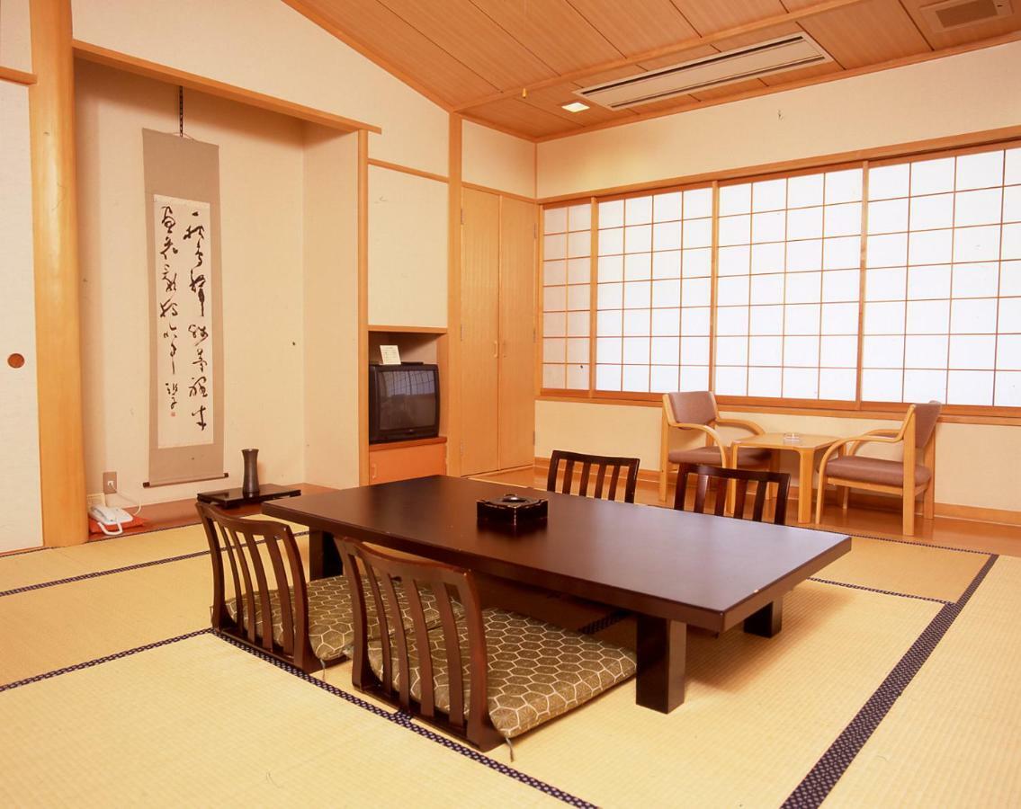Yurari Tadami Exterior photo