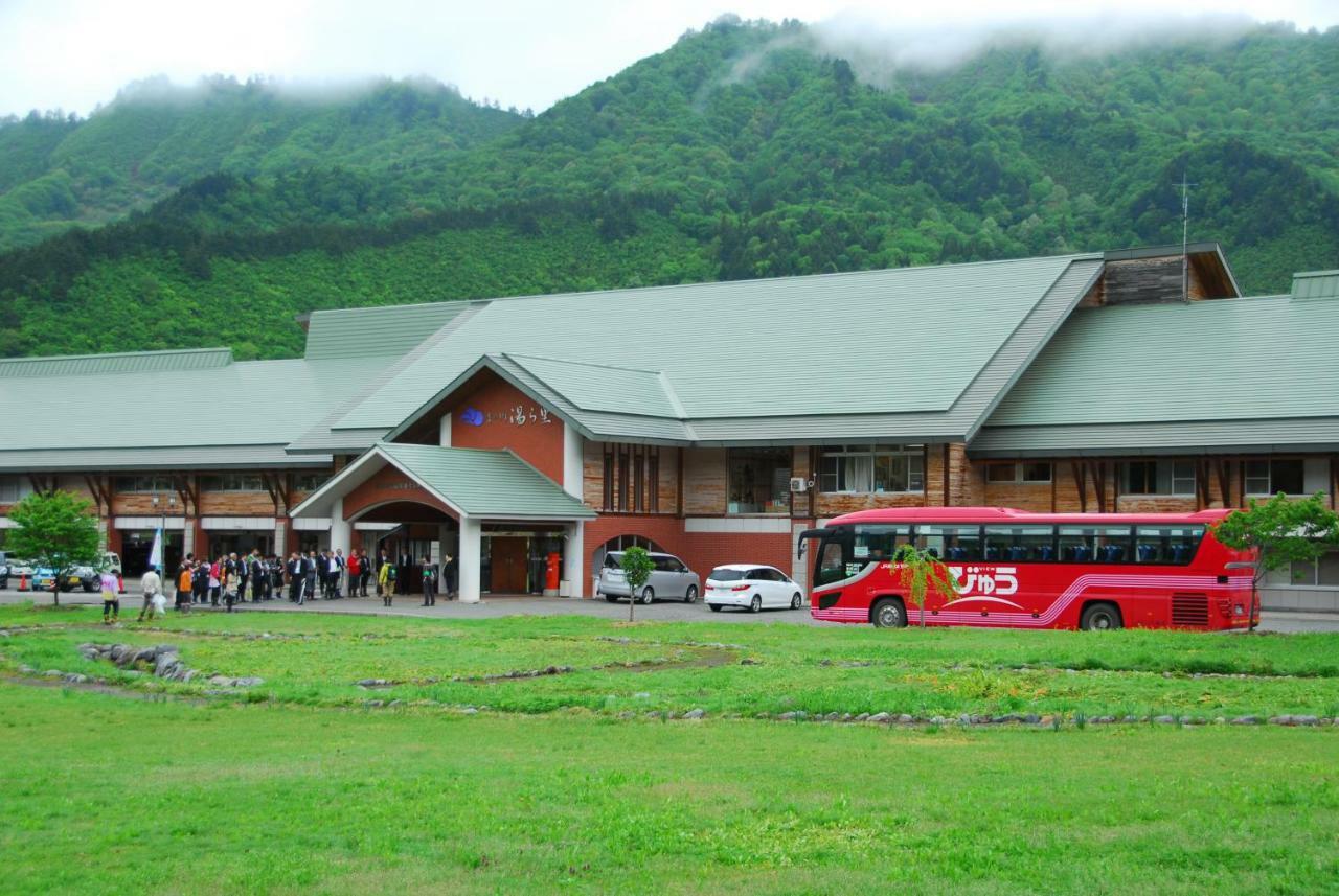 Yurari Tadami Exterior photo